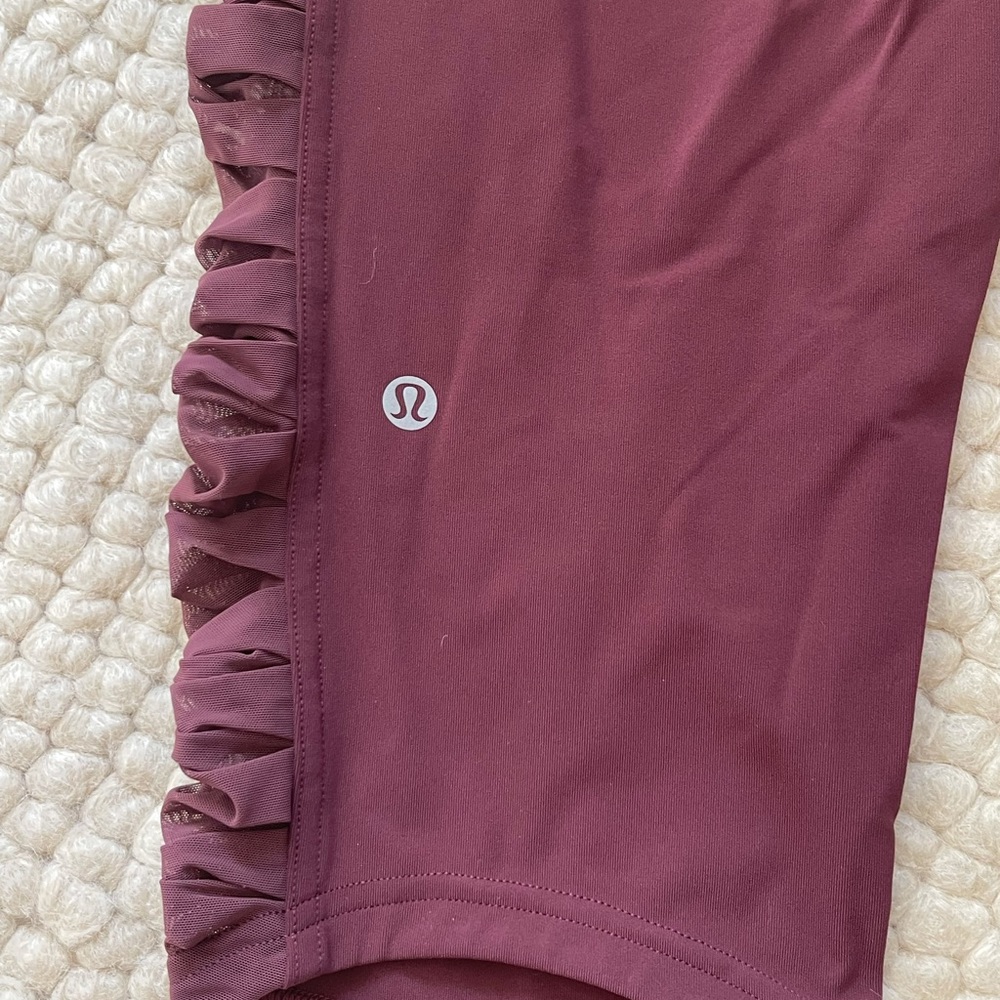 Lululemon! - Picture 8 of 10